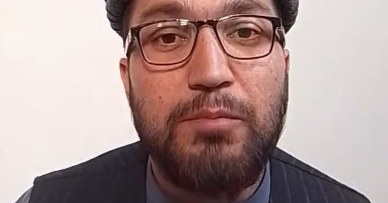 نویدالله فطرت، آموزگار منتقد طالبان، در هرات «بازداشت شد»