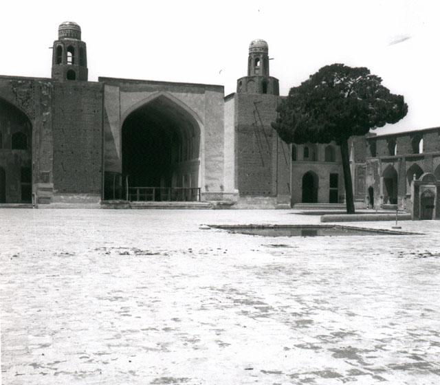 مسجد جامع هرات چگونه هشت قرن ویرانی و بازسازی را پشت سر گذاشت؟
