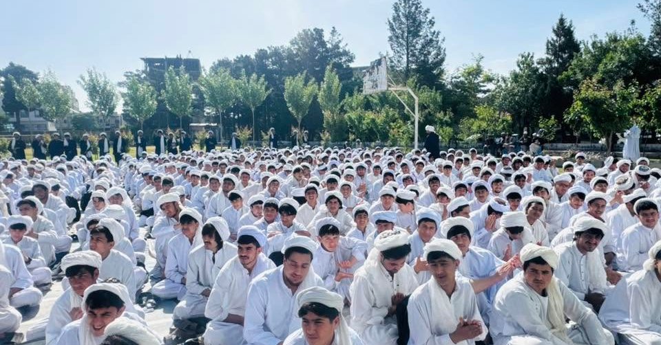 دانش‌آموزان یک مکتب در هرات: « با ما رفتار خشونت‌آمیز می‌شود»