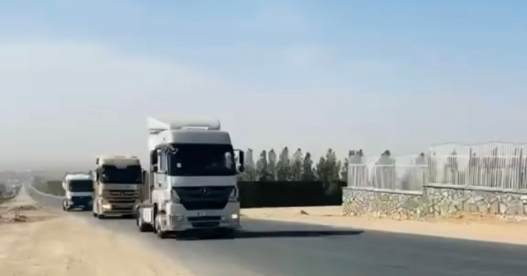 یک شهروند از هرات: «پول جمع‌آوری‌شده از رانندگان اسلام‌قلعه کجا می‌رود؟»